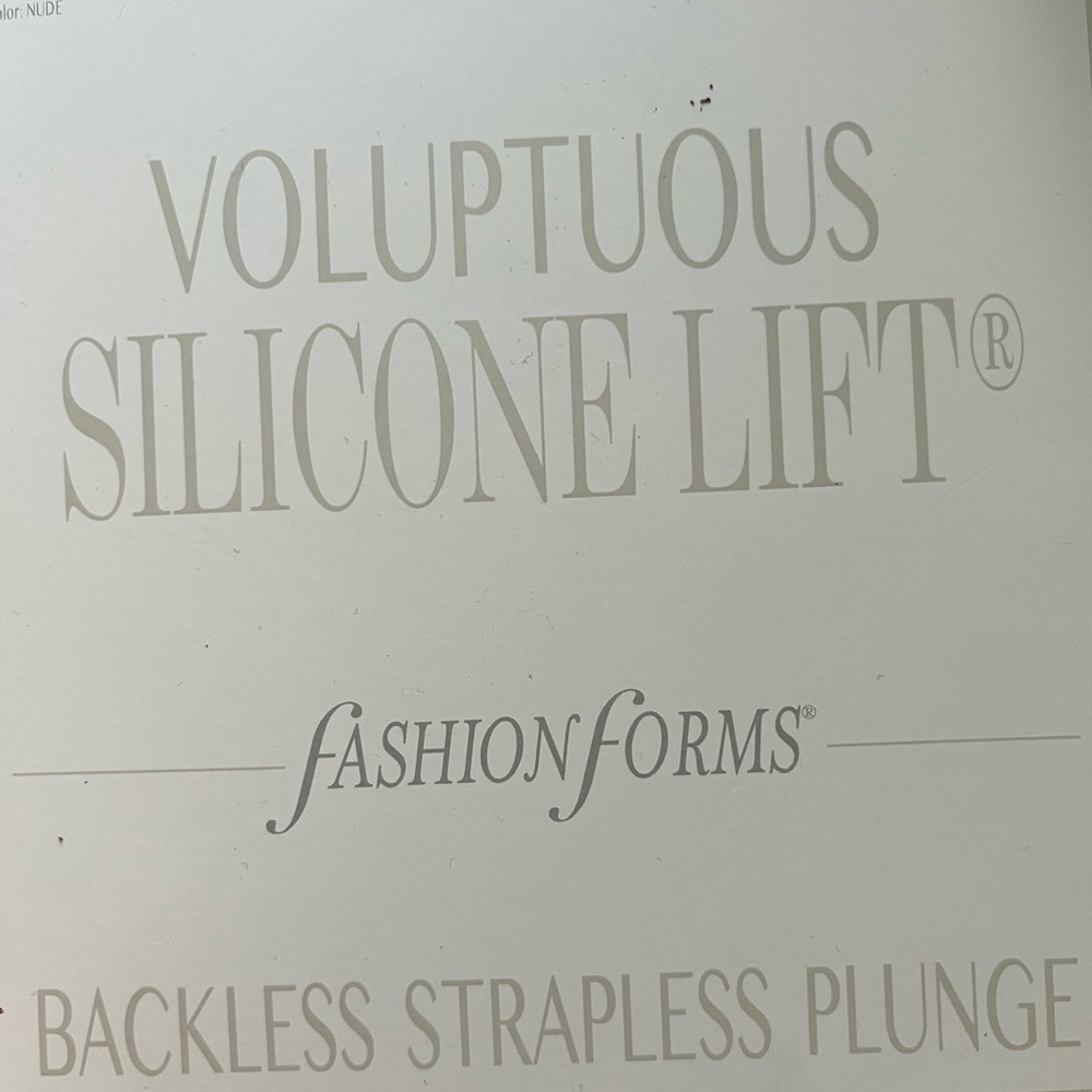 NIB - Davids Bridal - Backless Strapless Plunge